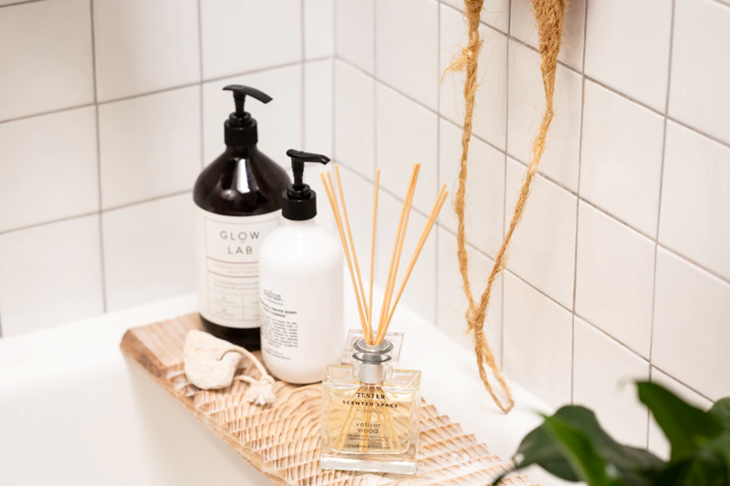 Vetiver Woods Diffuser 2